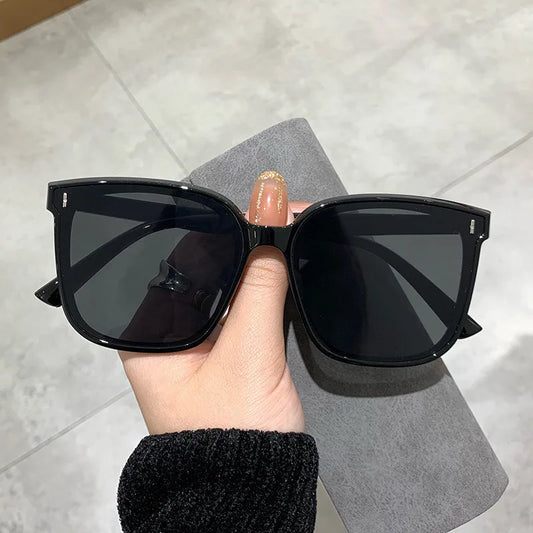 Retro Black Sun Glasses