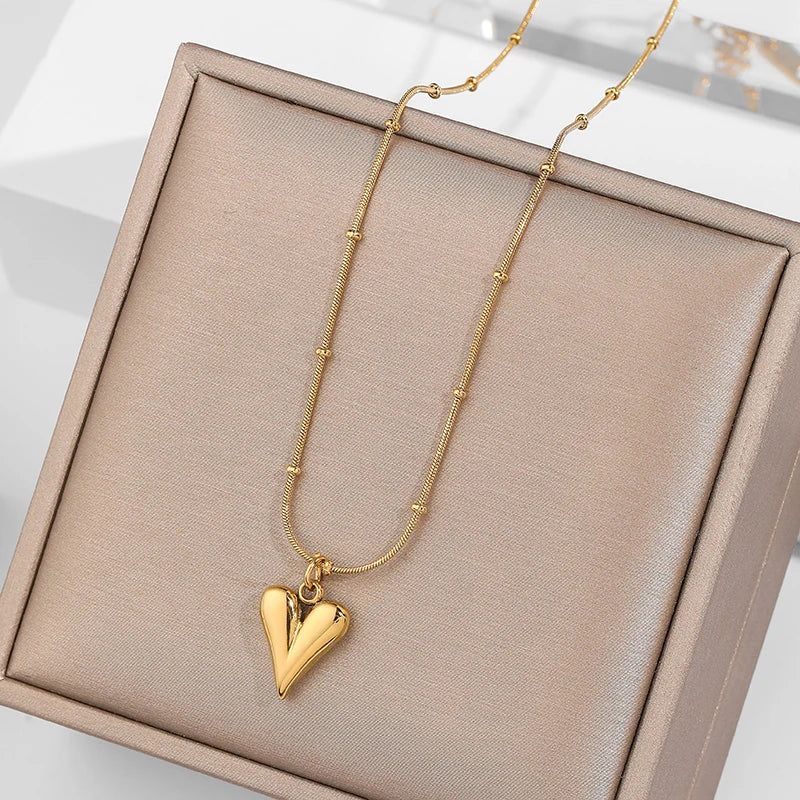 Ramos Temperament Heart Pendant   Necklace