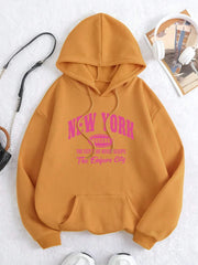 New York Queens The City That Never Sleeps Hoody Men Women Fashion Hip Hop Clothing Cute O-Neck Hoodies Street Loose Sweatshirt