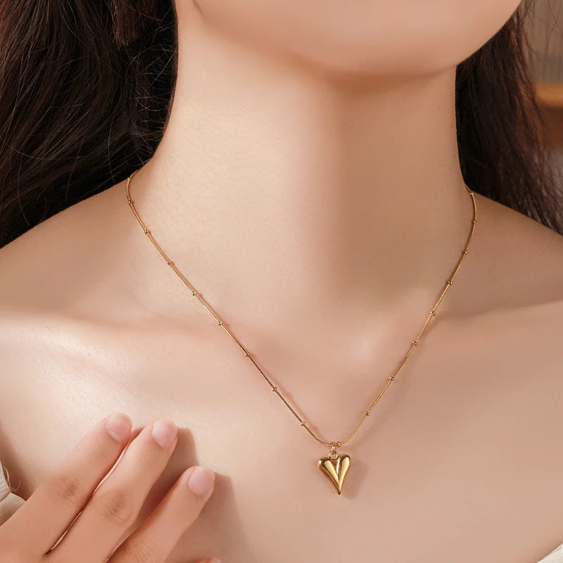 Ramos Temperament Heart Pendant   Necklace