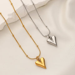 Ramos Temperament Heart Pendant   Necklace